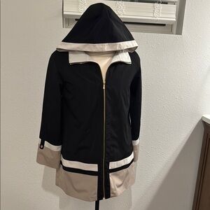 Jones New York Black and Tan Utility Jacket Modern Design